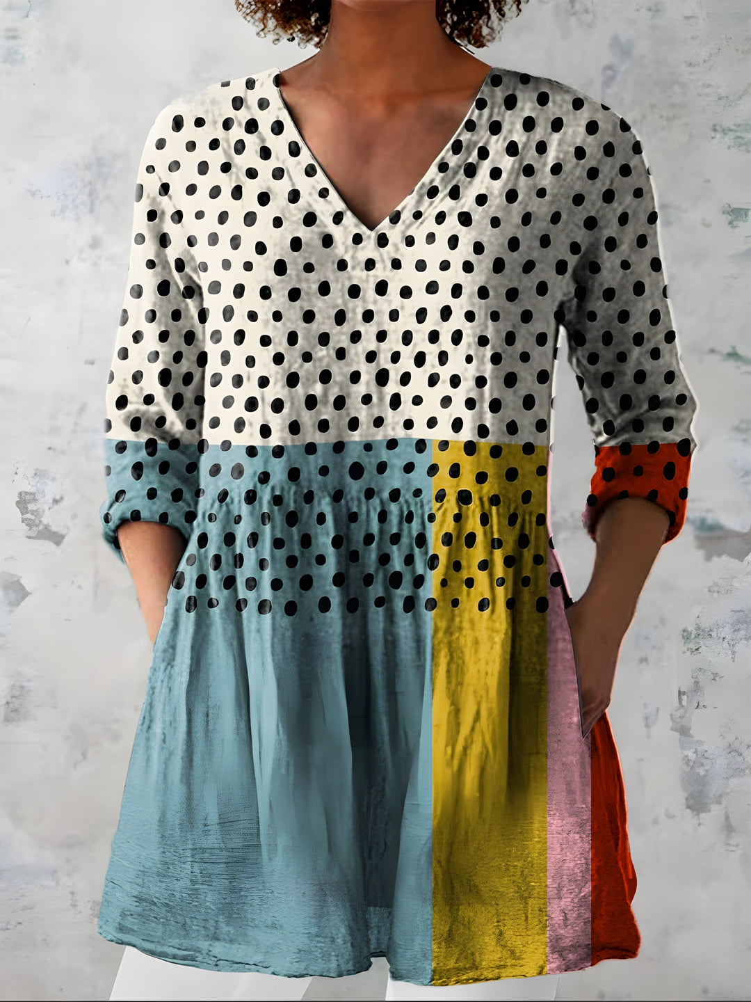 Cassia | Long Blouse with V-Neck