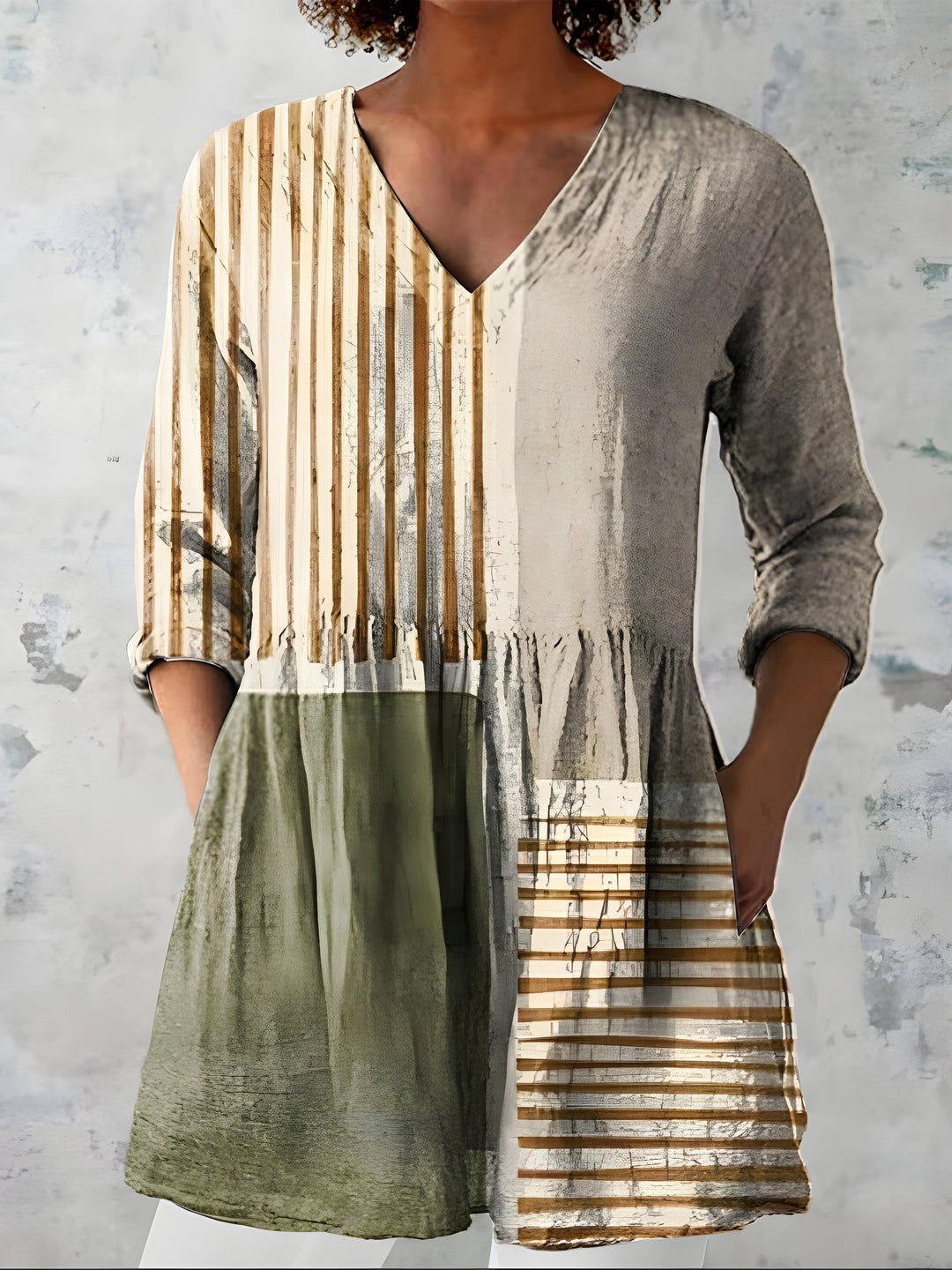 Farrah | Long Blouse with V-Neck