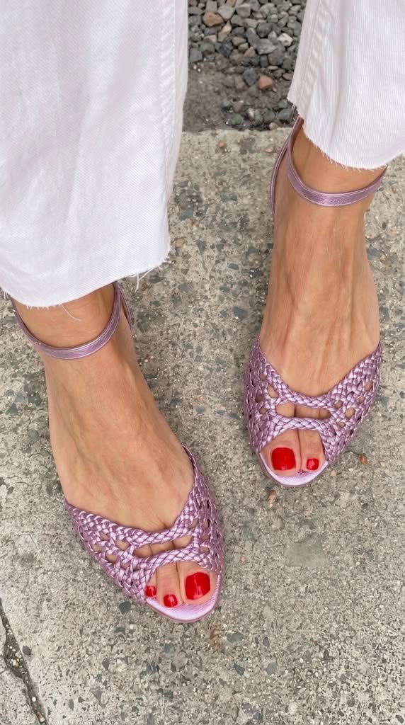 Isadora™ | Golden Woven Sandals